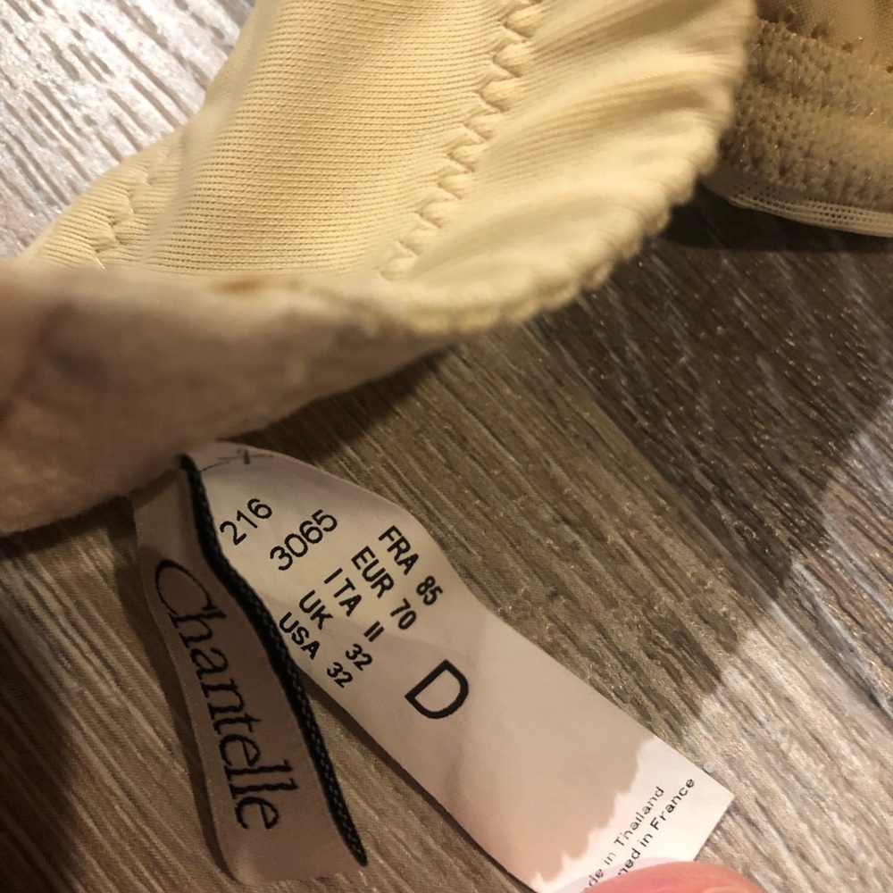 Strapless Bra - image 4